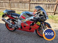 SUZUKI GSXR 600 SRAD ! variante MOTO / AUTO - 4