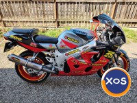 SUZUKI GSXR 600 SRAD ! variante MOTO / AUTO - 9