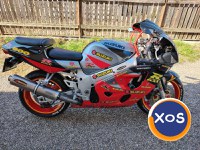 SUZUKI GSXR 600 SRAD ! variante MOTO / AUTO - 1