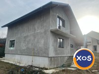 Vila în Bucium Bârnova cu 850 m² teren la asfalt. - 2