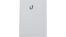 Access Point Ubiquiti LOCOM5,1 x RJ45 Fast Ethernet, 5GHz, 13dBI, Procesor: Atheros MIPS 24KC, 400 MHz, Memorie: 32 MB SDRAM, 8