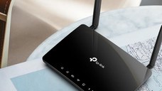 TP-LINK ROUTER 4G+ AC1200 Dual-Band CAT6 ARCHER MR500, interfata: 1× Porturi LAN/WAN 10/100/1000 Mbps, 3× Porturi LAN 10/100/100