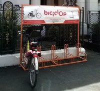 Rastel biciclete cu 5 locuri si zona banner Portocaliu - 1