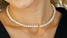 Lantisor cu Perle - Nume melodios - Model 2 straturi cu sirag perle si lantisor cu nume - Argint 925 placat cu Aur Galben 18K
