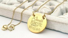 Lantisor personalizat - pandantiv banut 15 mm - Invata, iubeste, inspira - Aur Galben 14K