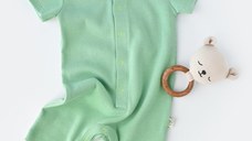 Salopeta cu pantaloni scurti - 100% bumbac organic - Mint, BabyCosy