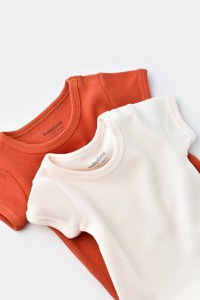 Set 2 body-uri bebe unisex -100% bumbac organic - Scortisoara/Ecru, BabyCosy - 2