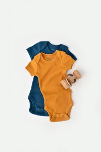 Set 2 body-uri bebe unisex din bumbac organic si modal - Bleumarin/Sofran, BabyCosy - 1