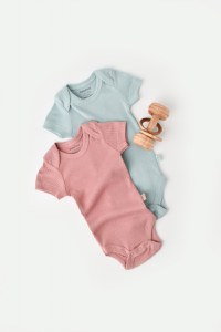 Set 2 body-uri bebe unisex din bumbac organic si modal - Mint/Rose, BabyCosy - 1