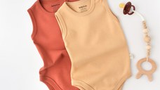 Set 2 body-uri fara maneci bebe unisex -100% bumbac organic - Mustar/ Scortisoara, BabyCosy