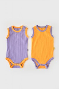 Set 2 body-uri fara maneci Ribana Bebe Unisex din bumbac organic si 5%elastan - Galben/Mov BabyCosy - 4