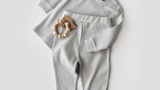 Set bluzita cu maneca lunga si pantaloni lungi din bumbac organic si 5% elastan - Gri BabyCosy