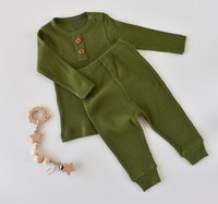 Set bluzita cu maneca lunga si pantaloni lungi din bumbac organic si modal - Verde BabyCosy - 1