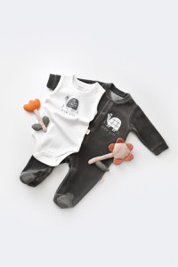 Set Broscuta cu salopeta si body din 80%bumbac organic si 20% poliester - Antracit, BabyCosy - 2