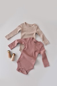 Set de 2 body-uri cu maneca lunga din bumbac organic si modal - Roz/Blush BabyCosy - 1