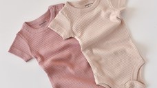 Set de 2 body-uri cu maneca scurta din bumbac organic si modal - Roz/Blush BabyCosy