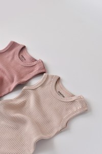 Set de 2 body-uri fara maneci din bumbac organic si modal - Roz/Blush BabyCosy - 4