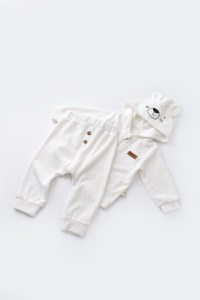 Set Ursulet cu bluzita cu fermoar si gluga si pantaloni lungi din 80%bumbac organic si 20% poliester - Ecru, BabyCosy - 2