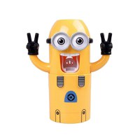 Dozator Minion pasta de dinti si periute - 1