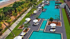 Luna de miere in Sri Lanka - Centara Ceysands Resort & Spa Sri Lanka 5* by Perfect Tour