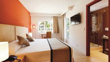 Riu Le Morne Resort 4* (adults only) by Perfect Tour