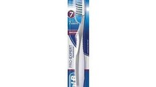 Oral B Periuta dinti Pro-Expert Complete 7 Med